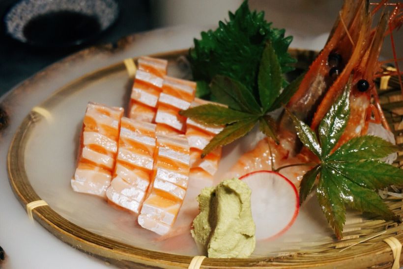 竹荚鱼刺身略有嚼劲