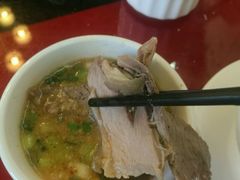 -老石黑山羊毛驴肉火锅(金凯广场店)