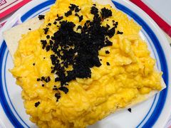 黑松露炒蛋多士-華人 華星冰室(氹仔 店)