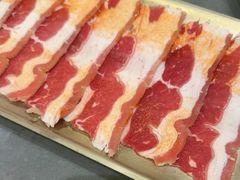 -围炉肉舍•炭烤活鳗•丹东海鲜烤肉(步行街店)