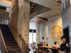 大堂-星巴克臻选(北京嘉里中心第二店)