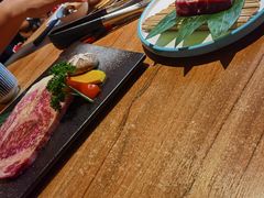 -炼火烤肉店