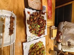 -小俩口烧烤东北菜(双井店)