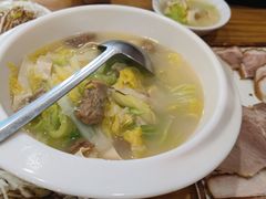 大白菜炖丸子-李连贵熏肉大饼(沈阳站店)