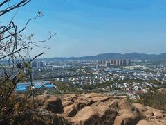 -灵岩山风景区