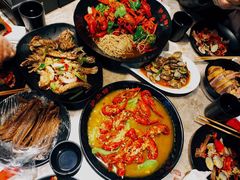 -沪小胖小龙虾(淮海中路旗舰店)