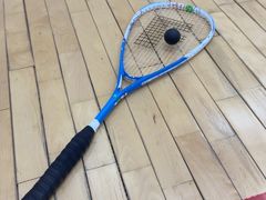 -全民健身中心壁球馆