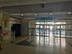 -医科大学游泳馆