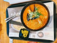 辣海鲜面-古来思鱼饼