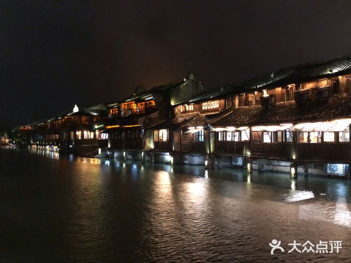 茅老太臭豆腐图片