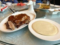 金牌片皮鸭-亢龙太子酒轩(东湖店)