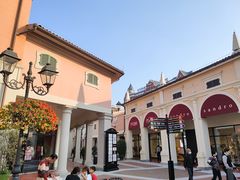 -佛罗伦萨小镇广佛名品奥特莱斯(疏港路店)