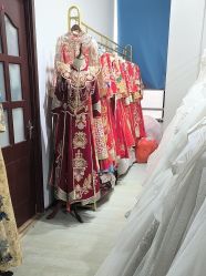 -NaNa婚纱礼服馆