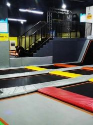 -蹦贝运动中心·蹦床·攀岩·闯关(龙岗店)