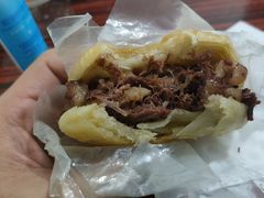 -闫家驴肉老店(华电一校店)