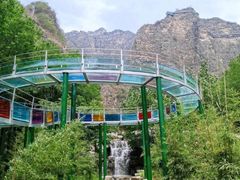 -十渡东湖港风景区