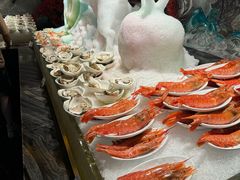 -雍容荟帝王蟹活龙虾展台自助(IFS黑金店)