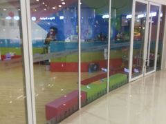 -米高蓝斯克国际轮滑中心(中铁建店)