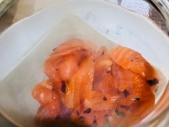 老干妈烟熏三文鱼-小大董·烤鸭(凤凰汇店)