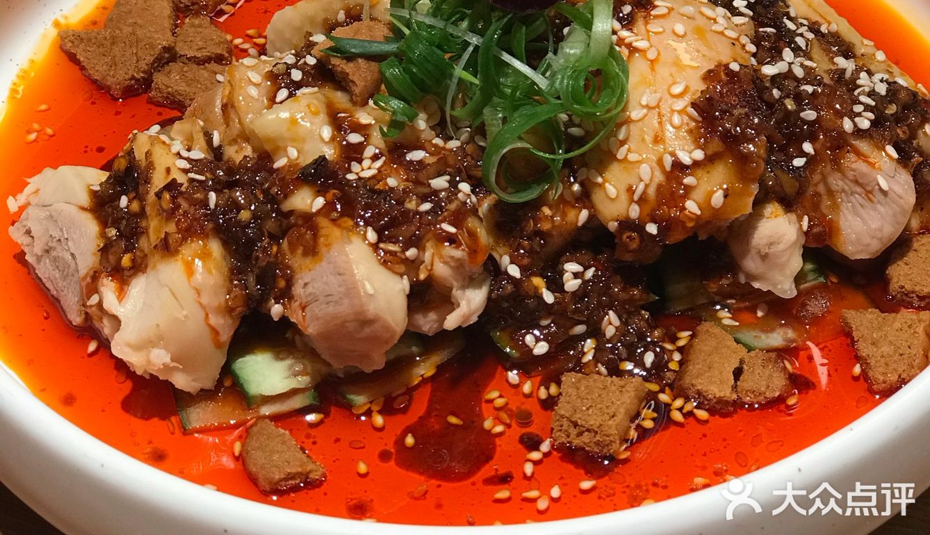 具体我也说不上反正必点 高压浓汤豆腐白菜