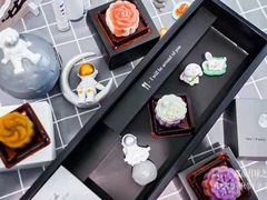 -奔驰北京极光星徽(四元桥店)