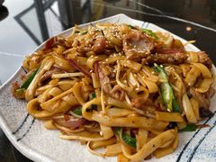 干炒牛河-龙凤点心饼家·39年老字号(松岗店)