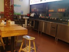 -刘记羊汤·烧饼夹肘子