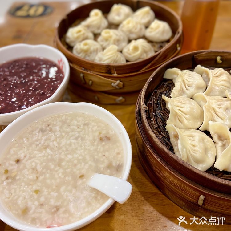下合群无锡灌汤包|贵阳人都知道