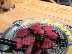 -青瓦炭韩潮烤肉(花园道店)