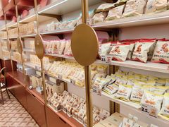 -沪上阿姨·臻选茶饮(上海环球港店)
