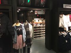 -Hollister Co(杭州万象城店)