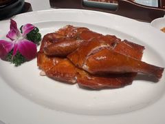 香港脆皮鸡（半只）-荣兴酒家(徐家汇店)