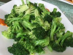 -起士林西餐厅(东经路店)