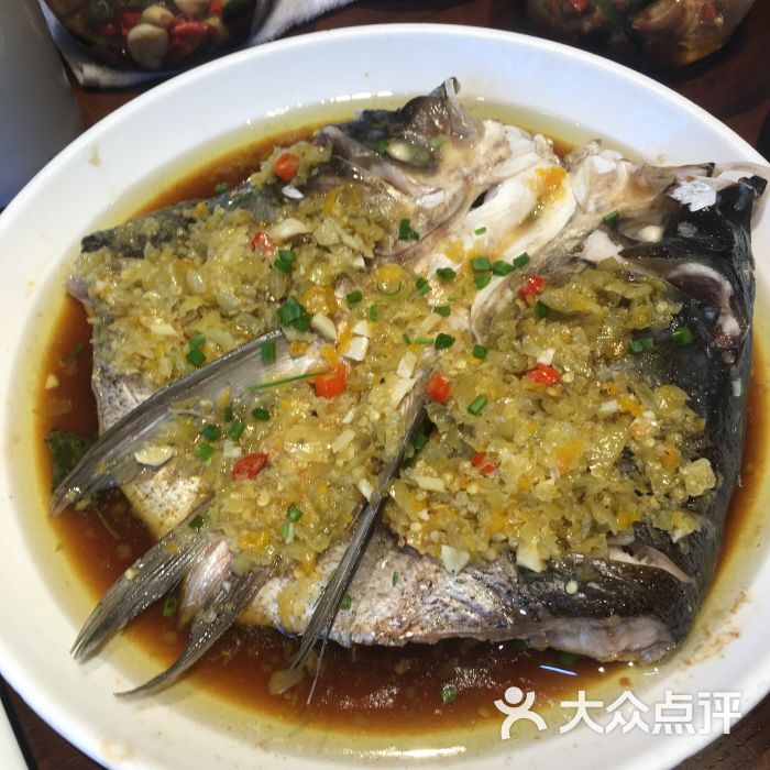 湘西部落(锦绣华天店)-苗家鱼头王图片-长沙美食-大众点评网