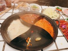 -朱光玉火锅馆(青岛凯德店)