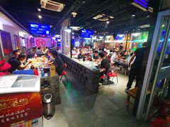 -马路牙子烧烤音乐酒馆(望京店)