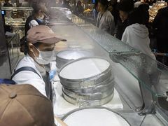 -胖东来生活广场(健康路店)