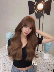 -AYO SALON