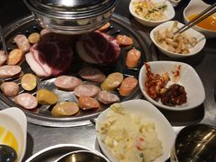 五花肉-韩聚屋韩国烤肉餐厅(新北万达店)