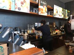 -星巴克臻选(呼和浩特维多利摩尔城店)
