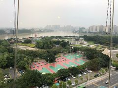 -迈豪国际酒店-百老汇旋转西餐厅