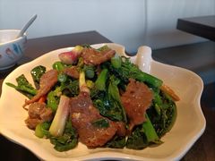 -大头虾越式风味餐厅(光明广场店)