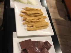 -牛天下·牛肉·海鲜·打边炉·融合菜