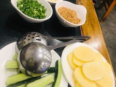 -冯记香辣兔火锅(茶店子总店)