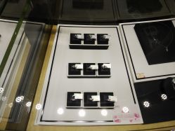 -北京七彩云南翡翠珠宝旗舰店(月坛店)