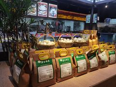 -魏铭鱼头捞饭(晋阳路店)