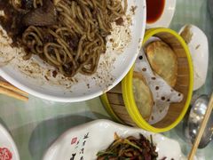 -服务大楼冷面(延大店)