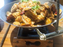 -东来菜馆•手抓海鲜家常菜•海鲜锅贴(鸽子窝店)