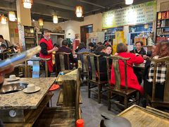 大堂-肖肖酸萝卜鱼火锅(总店)