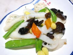 -韵秋荷(宝山龙湖天街店)